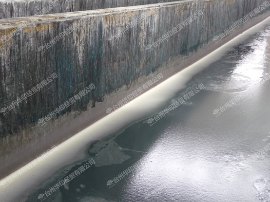 点击新窗口打开大图